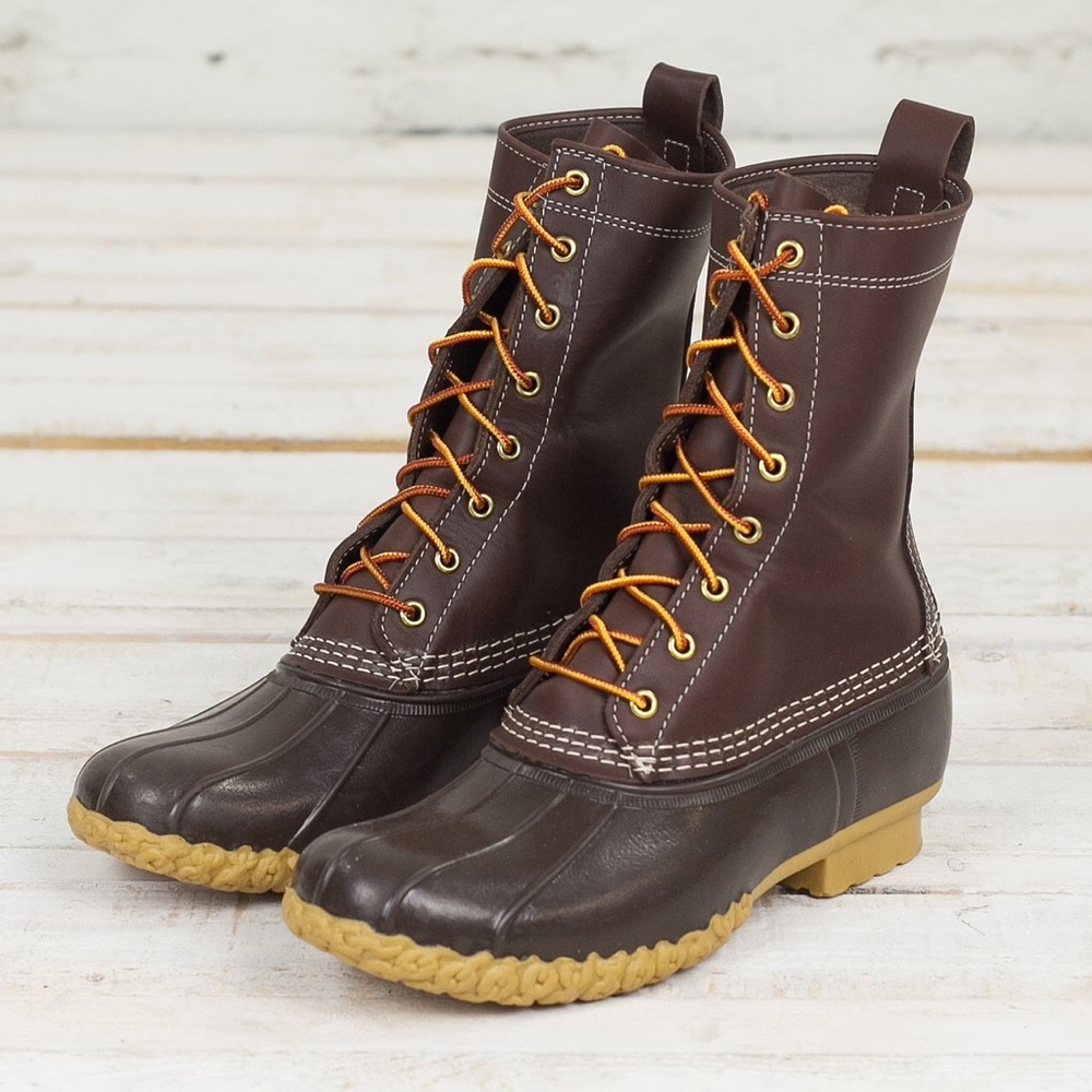 LL Bean Lace up Boots in Dark Brown Leather